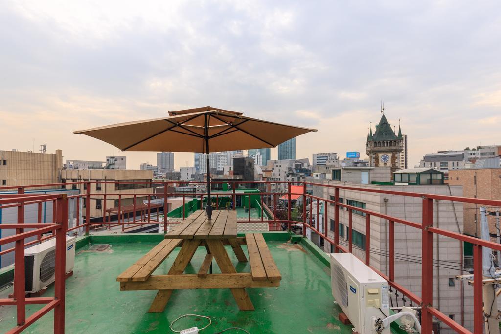 The One Hostel Hongdae In Seoul - Foreigner Only Екстер'єр фото